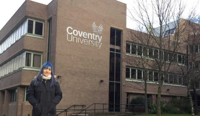 Romane Auriac, étudiante en échange à Coventry University