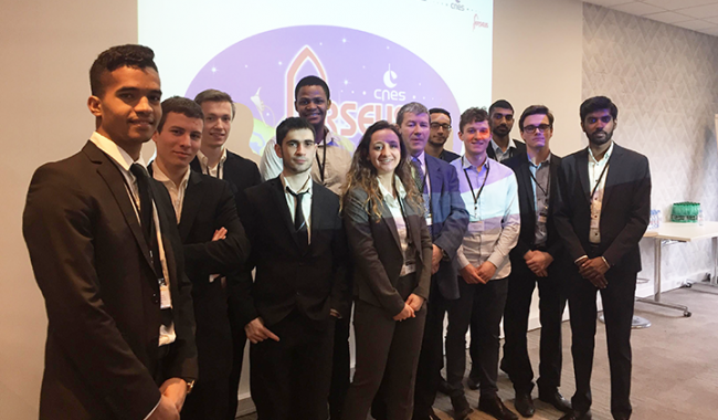 L'association LéoFly a participé au séminaire PERSEUS du CNES