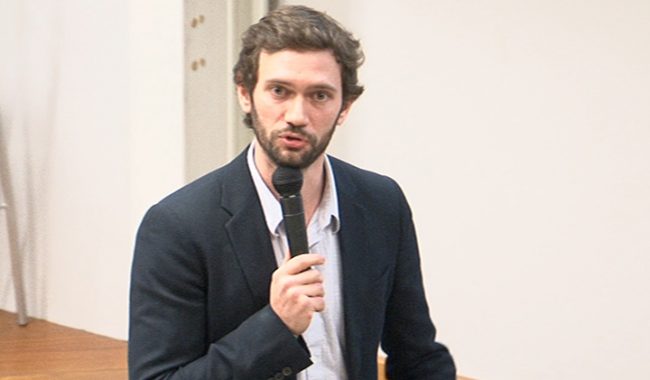 Clément Duhart, chercheur associé à l'ESILV et au MIT Media Lab, a donné une conférence sur l'intelligence artificielle au service de l'écologie