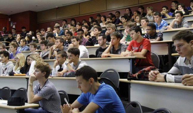 students ready for big data engineer jobs