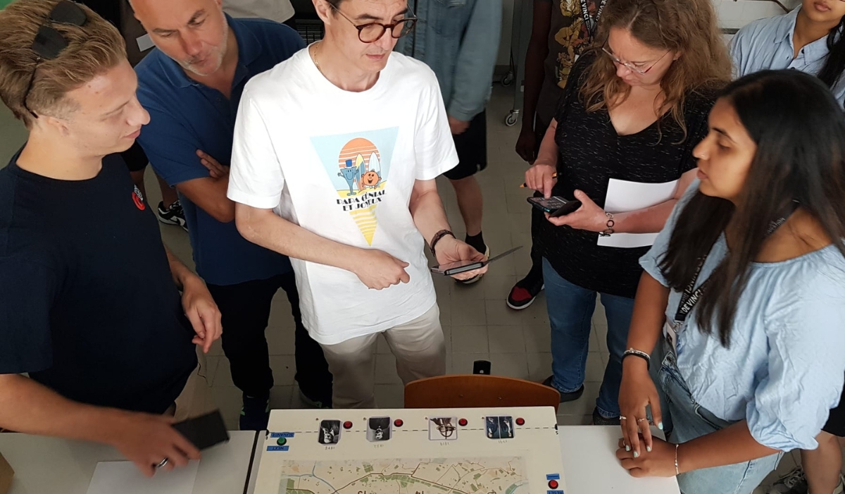 Summer School: a UTS and ESILV initiative to teach engineering with a ...