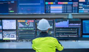 ESILV Research F-XMF framework to identify informative features while reducing redundancy