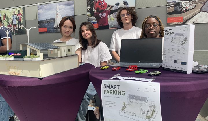 Le showroom constitue une étape importante du Bachelor Informatique & Cybersécurité de l’ESILV