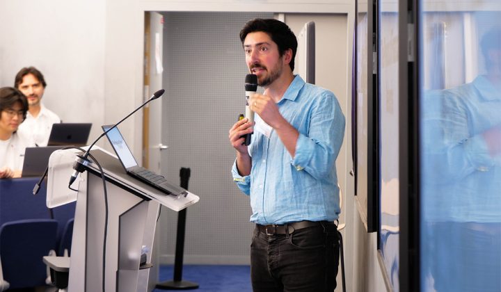 Quantitative Finance at La Défenseexchanges between academic research and professional practice in quantitative finance