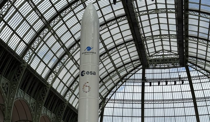 LéoFly at Space Summit:Attending the International Space Summit adds another dimension to school activities