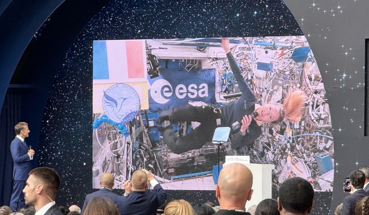 Macron au Space Summit par LéoFLy